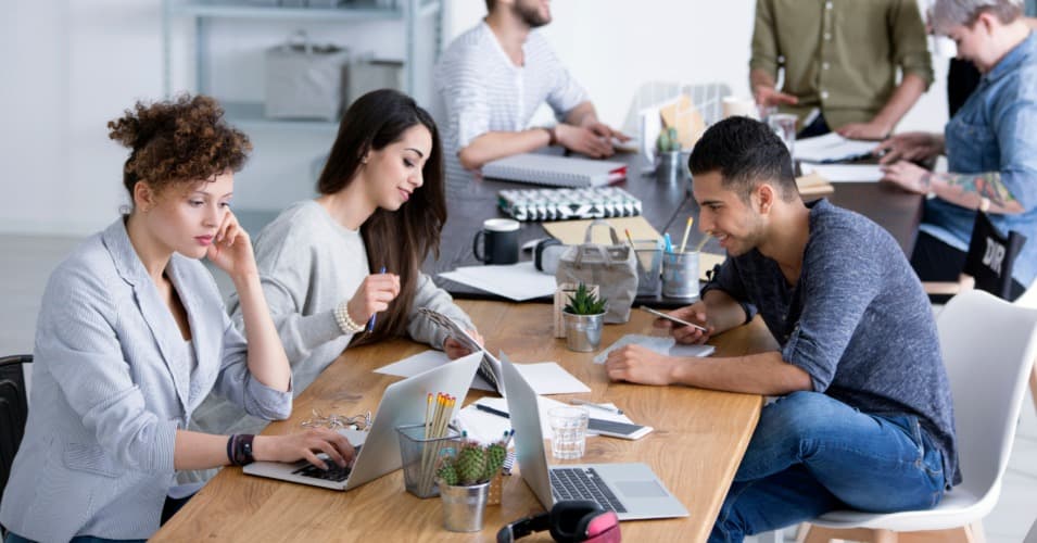 How Competitor Pricing Influences Customer Decision-Making
